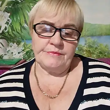 VioletSweet5566 online show from 31, 10, 2025