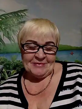 VioletSweet5566 online show from 13, 12, 2025