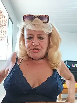 Belladama61 online show from 15, 5, 2026