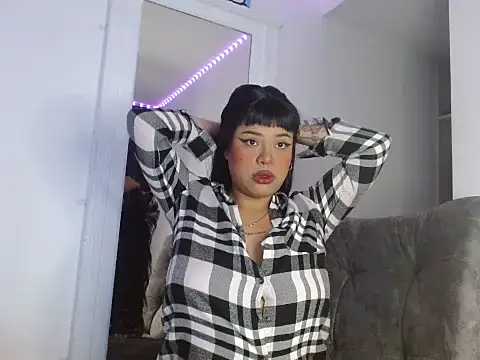 reina reina online show from 23, 10, 2025