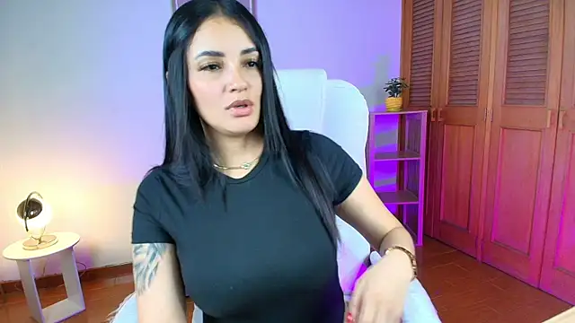 Julieta92  online show from 25, 6, 2026