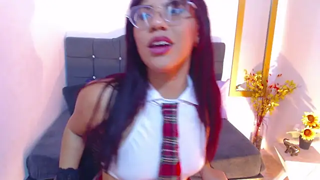 Snapshot of SamantaSweett_ chatting on 18, 11, 2025 SamantaSweett online show from 18, 11, 2025