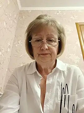 Snapshot of AlikaSwan5821 chatting on 24, 5, 2026 AlikaSwan5821 online show from 24, 5, 2026