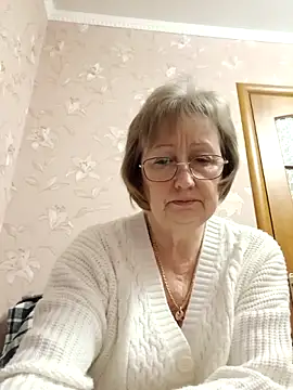 AlikaSwan5821 online show from 14, 2, 2026