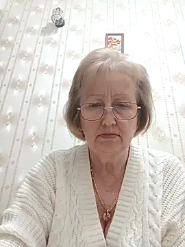 Snapshot of AlikaSwan5821 chatting on 5, 5, 2026 AlikaSwan5821 online show from 5, 5, 2026
