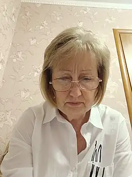 Snapshot of AlikaSwan5821 chatting on 13, 6, 2026 AlikaSwan5821 online show from 13, 6, 2026