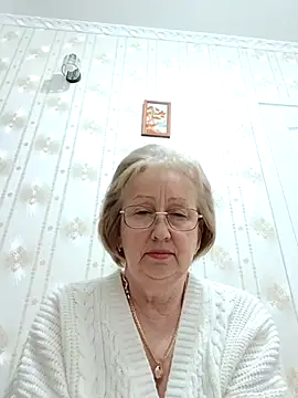 Snapshot of AlikaSwan5821 chatting on 4, 5, 2026 AlikaSwan5821 online show from 4, 5, 2026