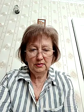 Snapshot of AlikaSwan5821 chatting on 7, 5, 2026 AlikaSwan5821 online show from 7, 5, 2026