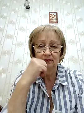 AlikaSwan5821 online show from 8, 11, 2025