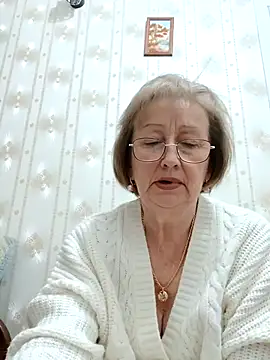 AlikaSwan5821 online show from 5, 12, 2025