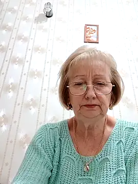 AlikaSwan5821 online show from 18, 11, 2025