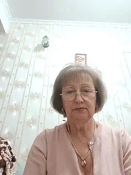 AlikaSwan5821 online show from 17, 12, 2025