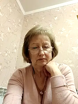 AlikaSwan5821 online show from 23, 2, 2026