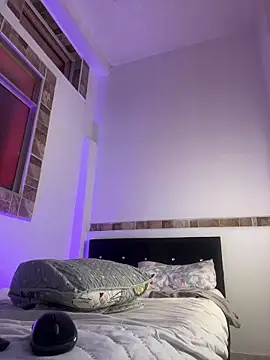 Snapshot of max_valiant1 chatting on 10, 11, 2025 max valiant1 online show from 10, 11, 2025