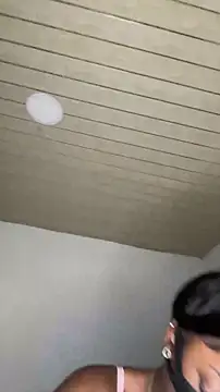  foreigntitts online show from 17, 11, 2025