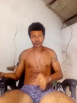 moreno25centimetro online show from 18, 2, 2026