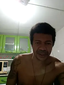 moreno25centimetro online show from 26, 11, 2025