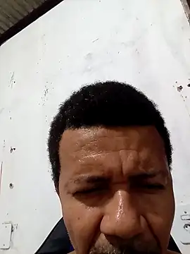 moreno25centimetro online show from 21, 4, 2026