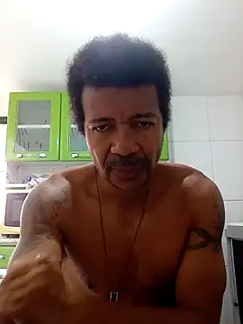 moreno25centimetro online show from 27, 11, 2025