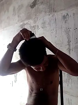 moreno25centimetro online show from 26, 2, 2026