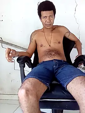 moreno25centimetro online show from 11, 2, 2026