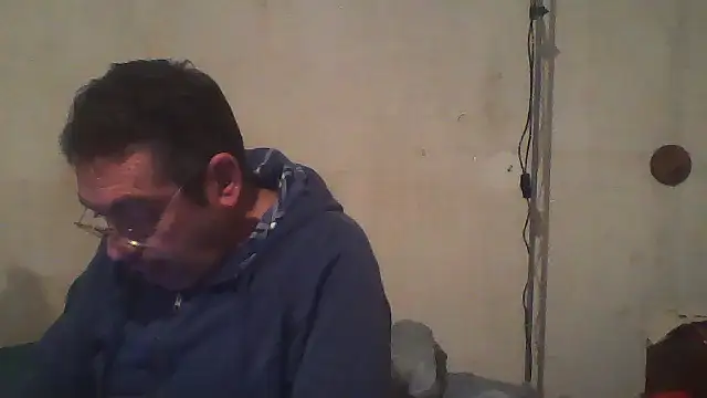 Snapshot of Jouons-ensembles2 chatting on 27, 11, 2025 Jouons-ensembles2 online show from 27, 11, 2025