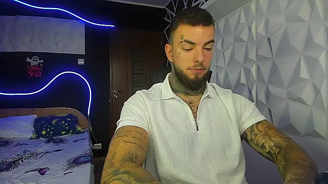 Snapshot of Chrisjordan66 chatting on 6, 11, 2025 Chrisjordan66 online show from 6, 11, 2025