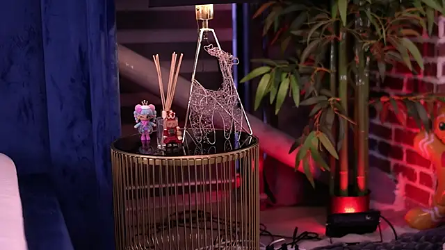 MillaSerene online show from 22, 12, 2025