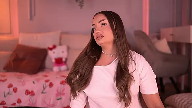 MillaSerene online show from 7, 3, 2026