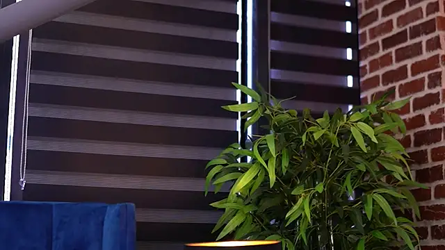 MillaSerene online show from 9, 10, 2025