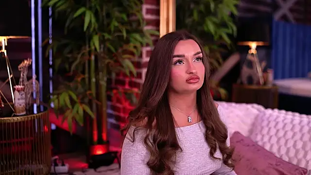 MillaSerene online show from 7, 1, 2026