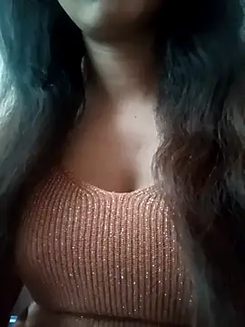 Snapshot of lovelysona11 chatting on 4, 11, 2025 lovelysona11 online show from 4, 11, 2025