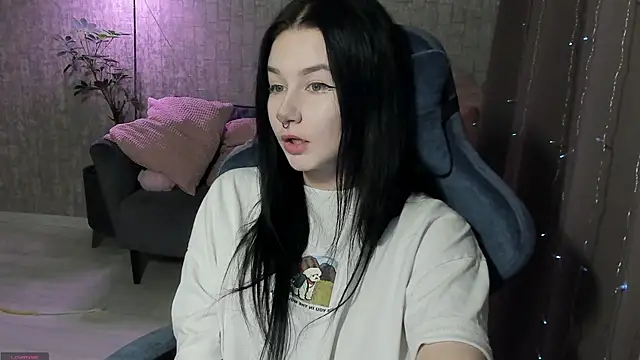 AlinaGreeeen online show from 26, 9, 2025