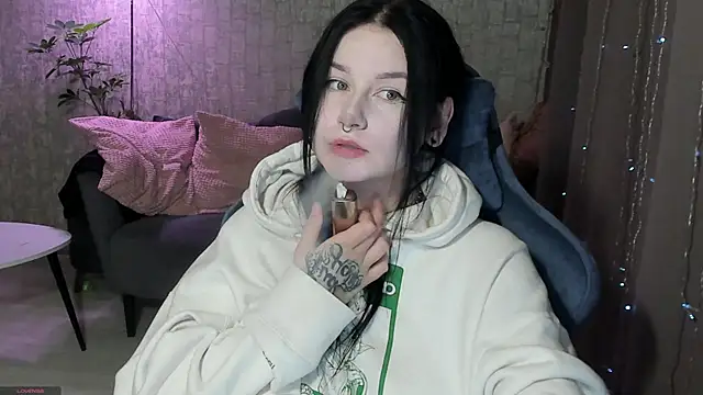AlinaGreeeen online show from 13, 9, 2025