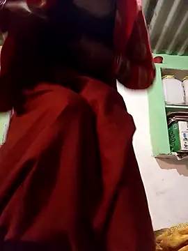 Snapshot of MISS_LOVE_001 chatting on 16, 11, 2025 MISS LOVE 001 online show from 16, 11, 2025