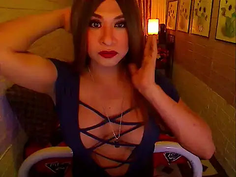 Snapshot of LadyhugecockX chatting on 3, 10, 2025 LadyhugecockX online show from 3, 10, 2025