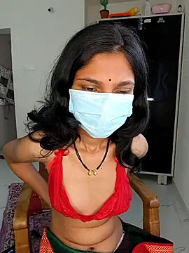 Shivani2002 online show from 23, 4, 2026