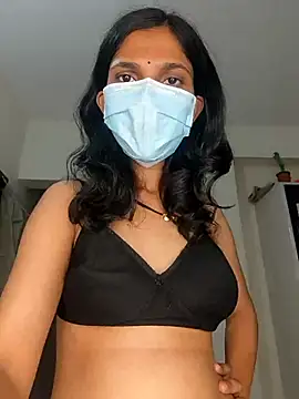 Shivani2002 online show from 26, 4, 2026