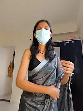 Shivani2002 online show from 17, 5, 2026