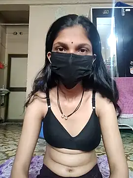 Snapshot of Shivani2002 chatting on 20, 9, 2025 Shivani2002 online show from 20, 9, 2025