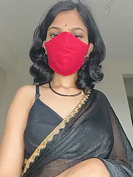 Snapshot of Shivani2002 chatting on 10, 7, 2026 Shivani2002 online show from 10, 7, 2026