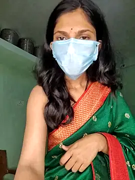 Shivani2002 online show from 14, 2, 2026