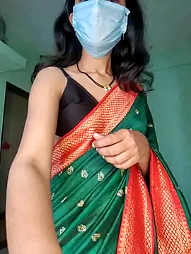 Shivani2002 online show from 16, 2, 2026