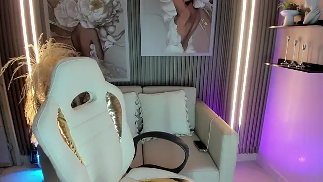 Snapshot of Ailee_naughty chatting on 23, 10, 2025 Ailee naughty online show from 23, 10, 2025