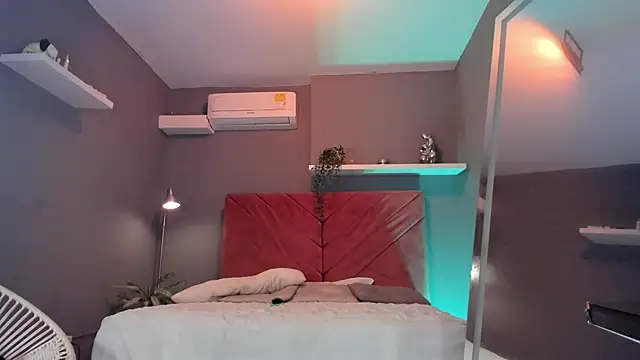 cinnia  online show from 9, 2, 2026