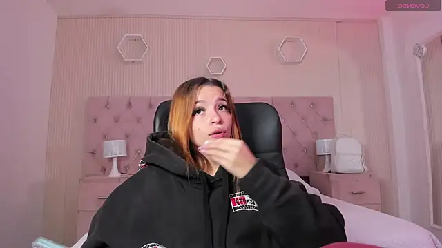 MadisonSky  online show from 26, 11, 2025