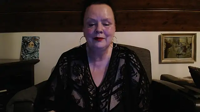TiffanyMature online show from 21, 5, 2026