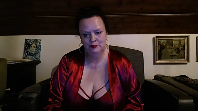 Snapshot of TiffanyMature chatting on 12, 7, 2026 TiffanyMature online show from 12, 7, 2026