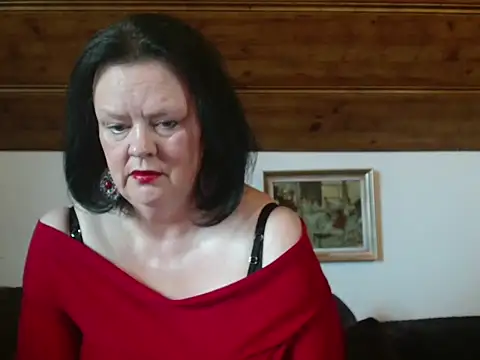 TiffanyMature online show from 11, 10, 2025