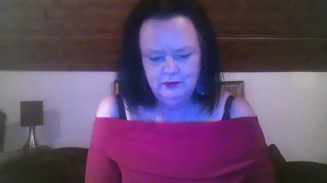 TiffanyMature online show from 19, 9, 2025